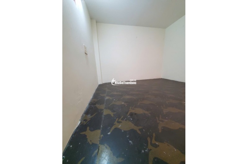 CHO THUÊ PHÒNG TRỌ 1/8 ĐƯỜNG SỐ 10 P.TÂN HƯNG, 22M CHỈ 3TR/TH. LH:0919005798.